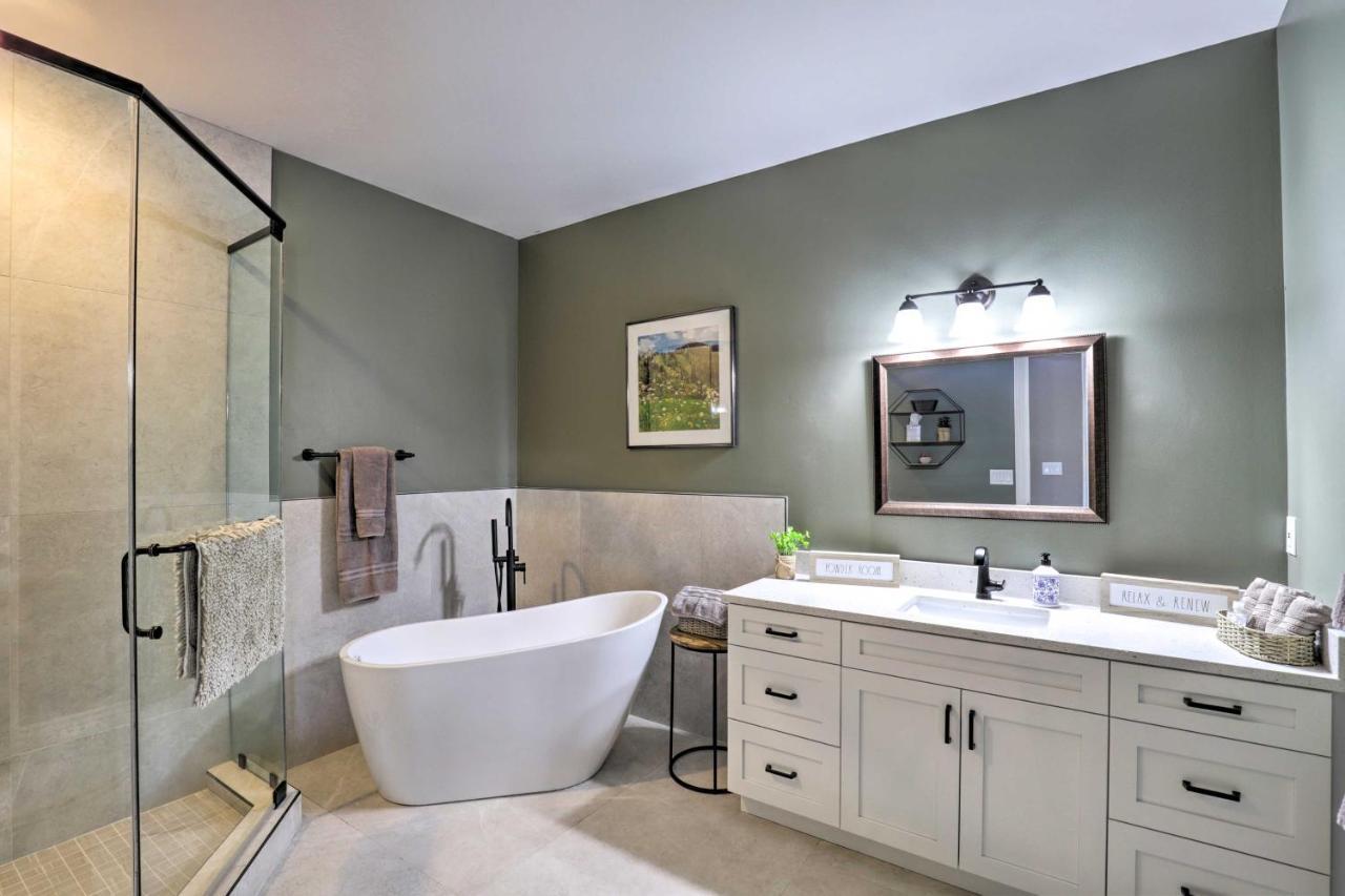 Peaceful Midway Studio With Mountain And Golf Views! Extérieur photo